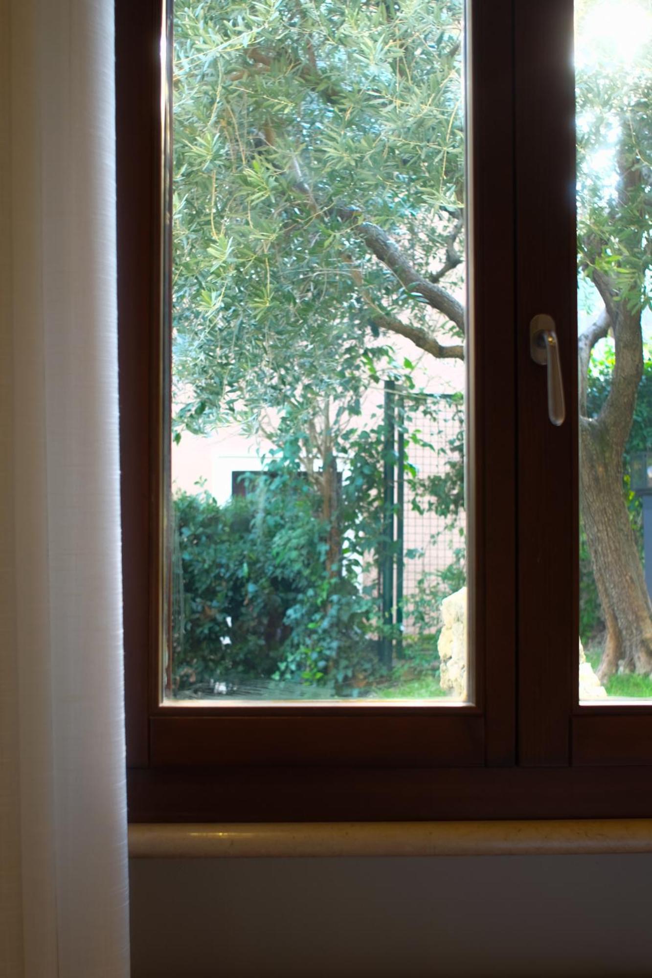 Naboo Verona Luxury Suites 外观 照片