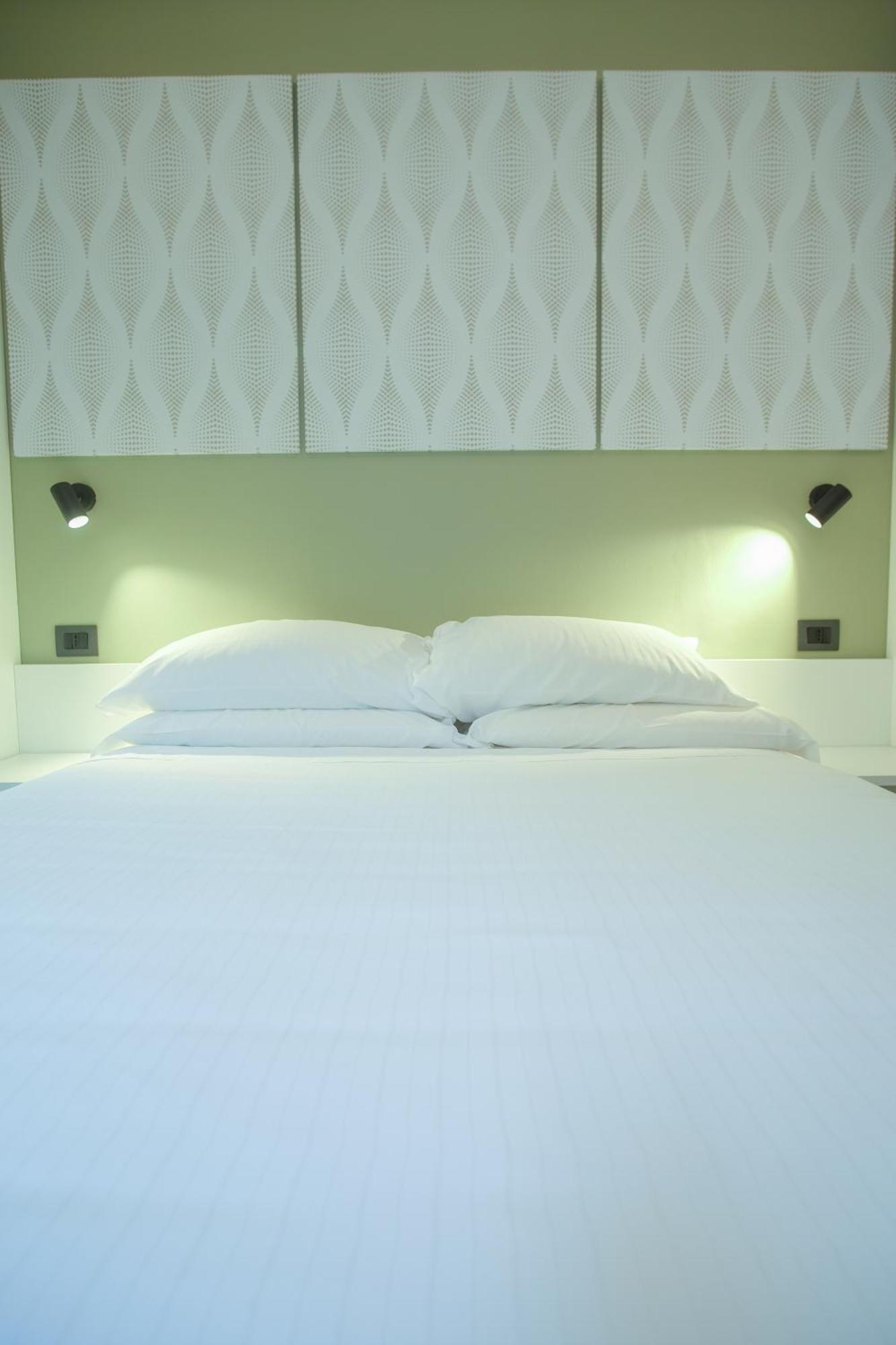Naboo Verona Luxury Suites 外观 照片