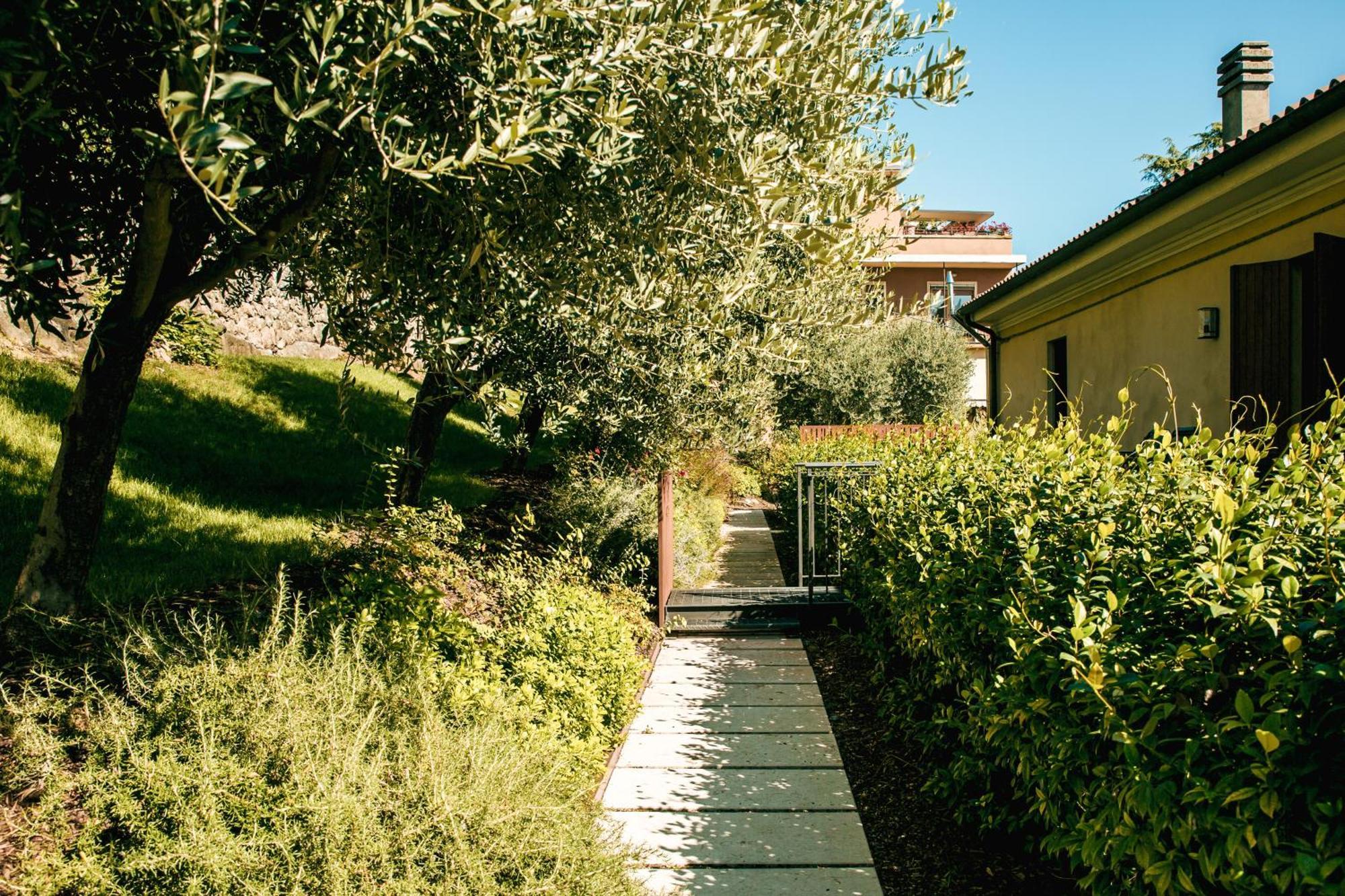 Naboo Verona Luxury Suites 外观 照片